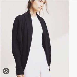 Aritzia Heather Black Diderot Sweater